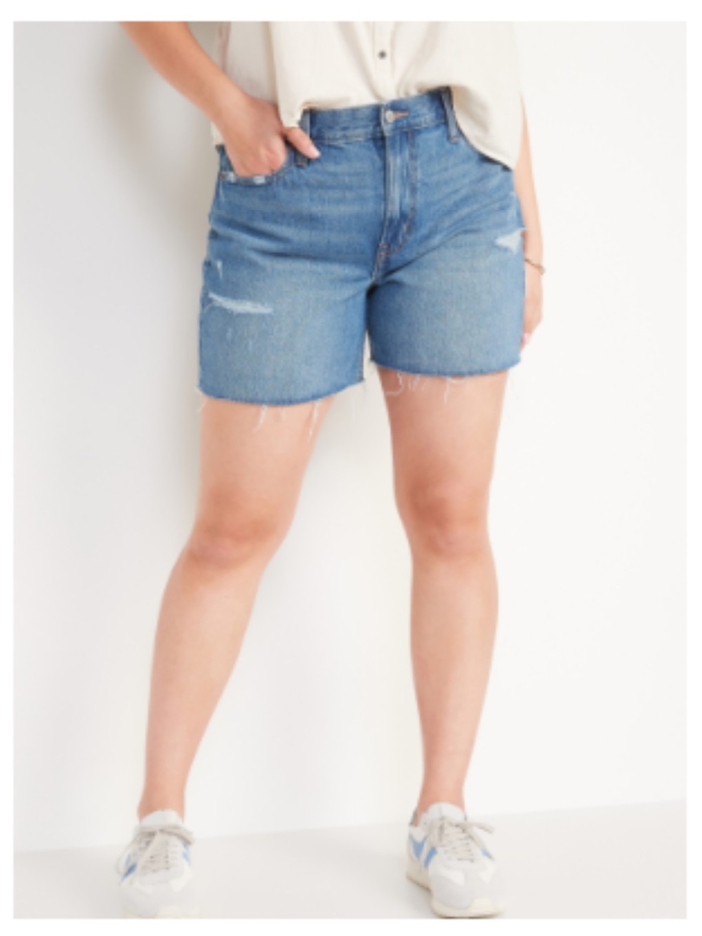 Old Navy High-Waisted Slouchy Straight Cutoff Jean Shorts Size 16 NWT